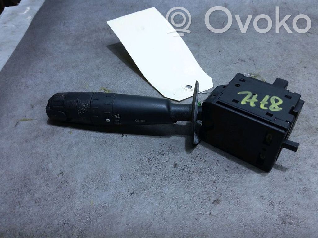 Peugeot 607 Indicator stalk 