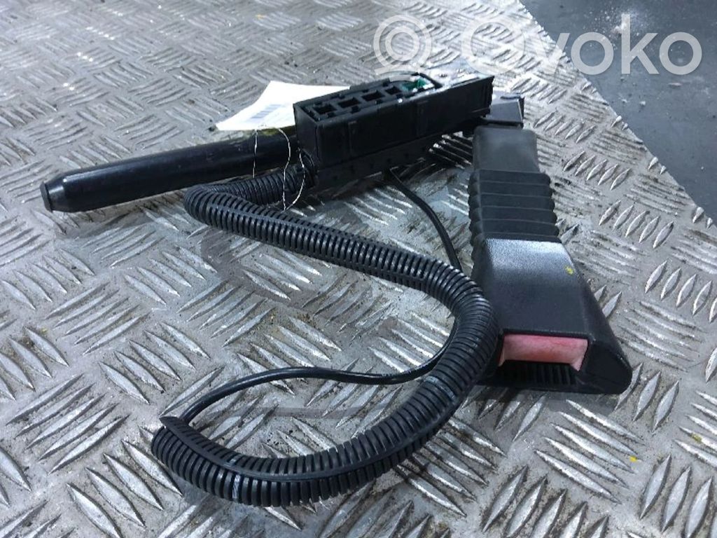 Opel Corsa C Hebilla del cinturón delantero 