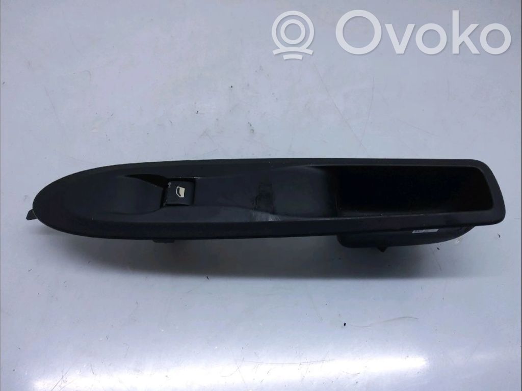 Citroen C4 II Electric window control switch 