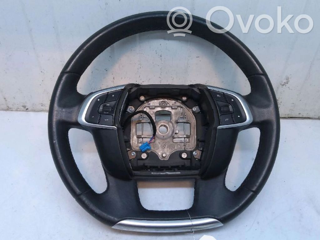 Citroen C4 II Ohjauspyörä 