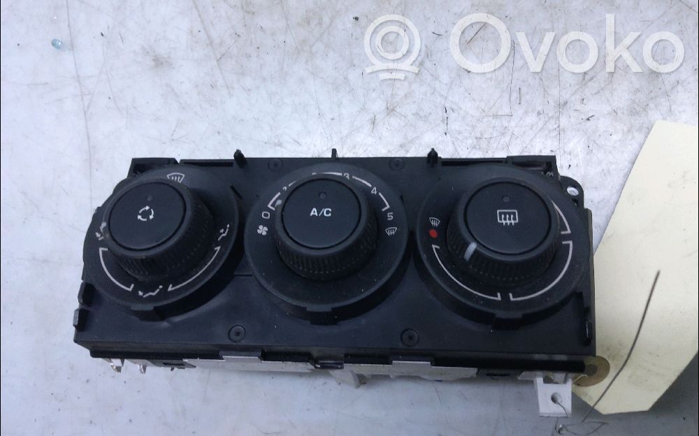 Ford Focus Air conditioning/heating control unit 