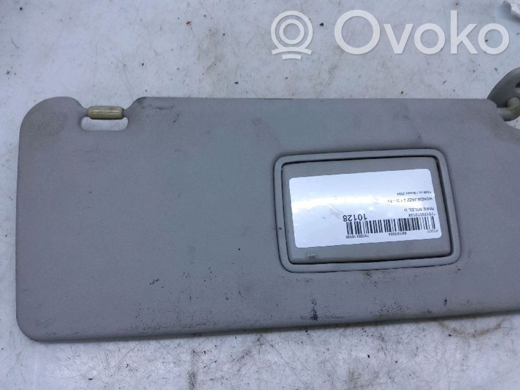 Sun visor
