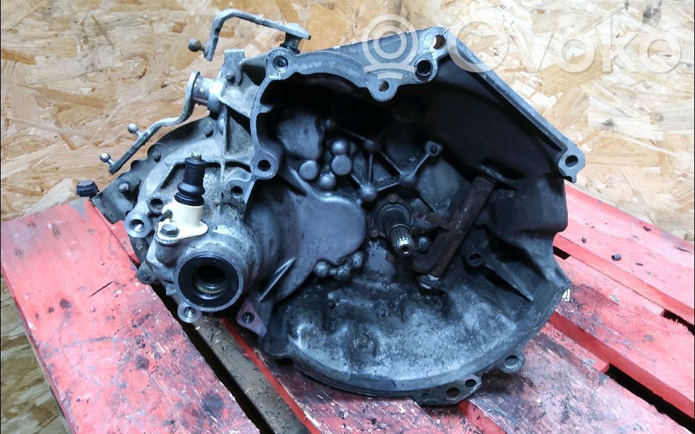 Peugeot 106 Mehāniska 5 ātrumu pārnesumkārba 