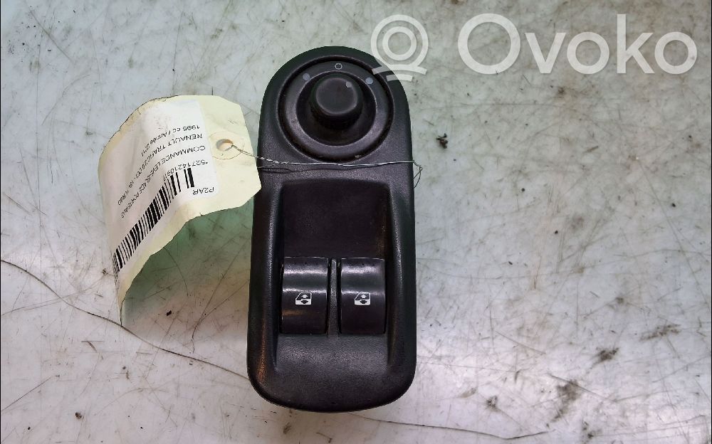 Renault Trafic II (X83) Electric window control switch 