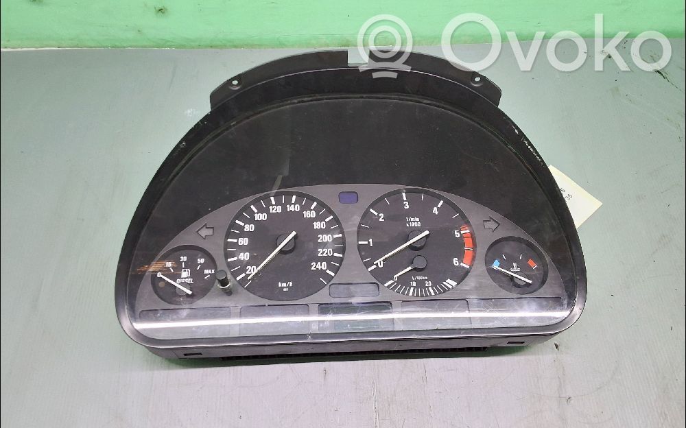 BMW 5 E39 Speedometer (instrument cluster) 