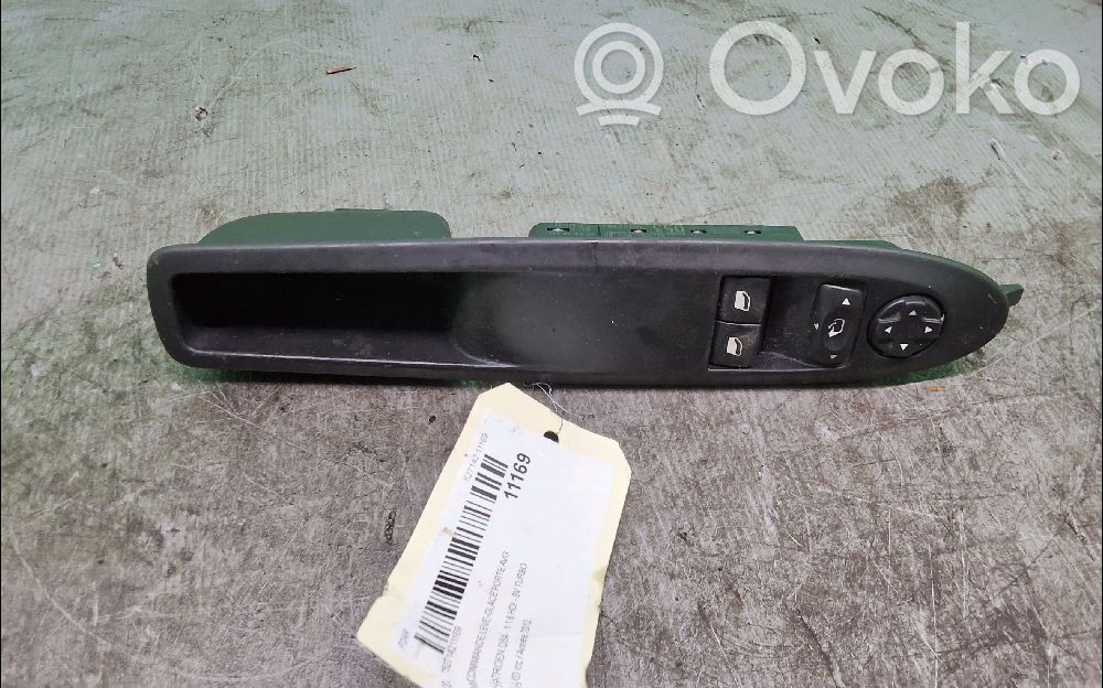 Citroen DS4 Electric window control switch 