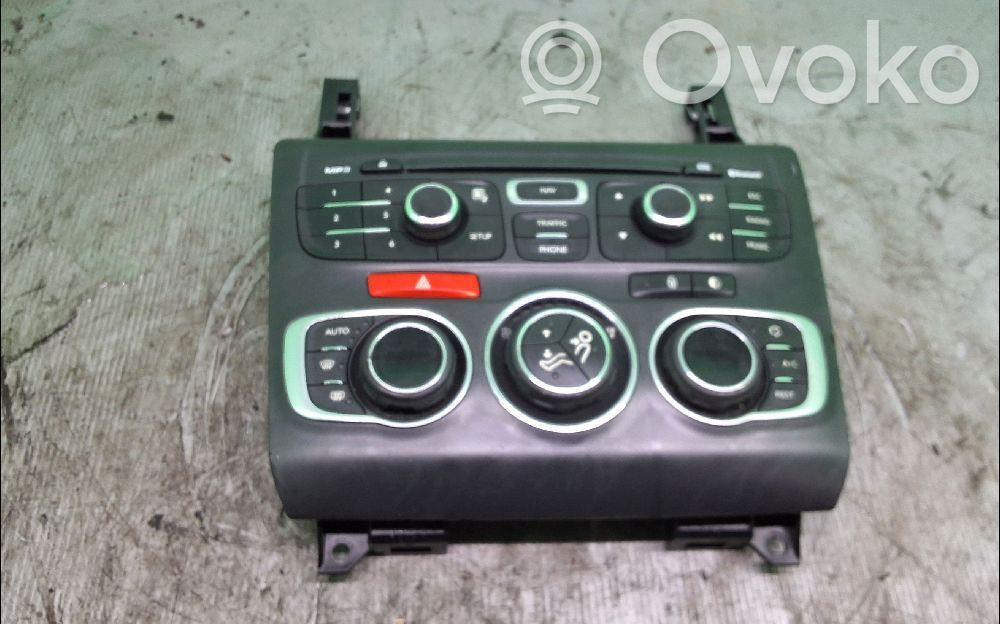 Citroen DS4 Radio/CD/DVD/GPS head unit 