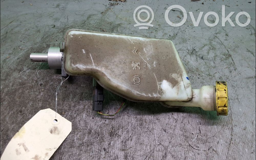 Citroen C3 Pääjarrusylinteri 