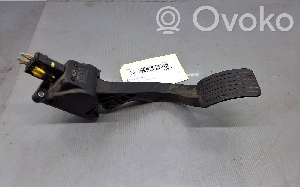 Peugeot 5008 Gaspedal 