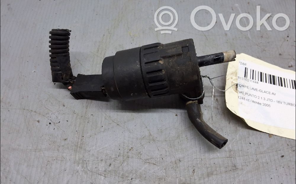 Fiat Punto (188) Windscreen/windshield washer pump 