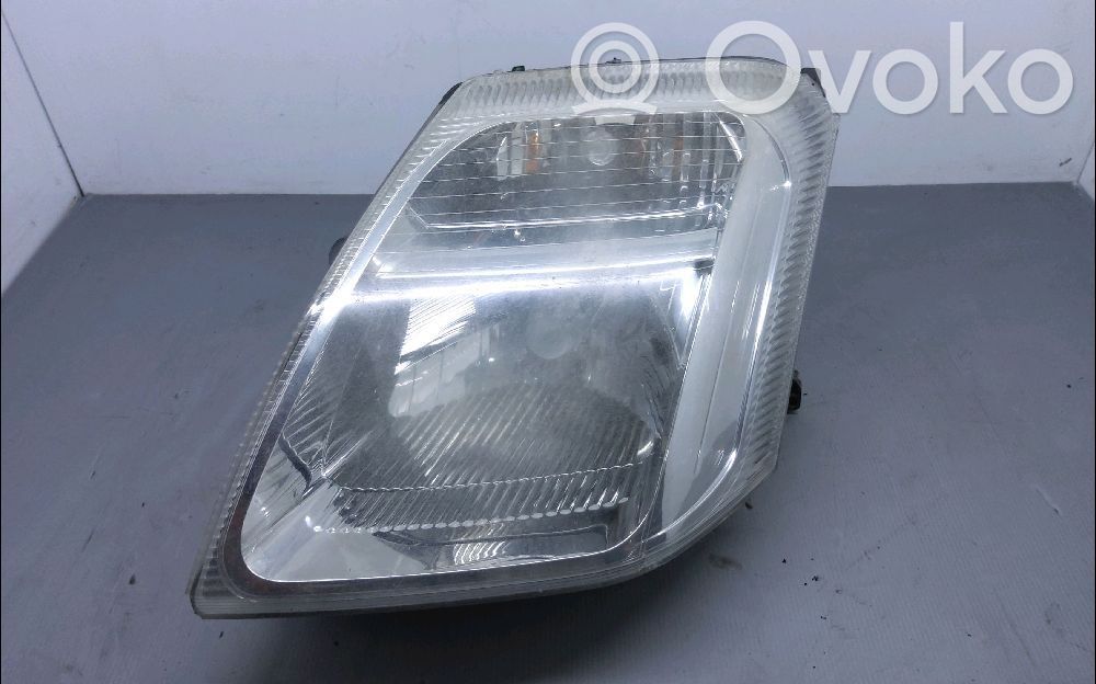 Citroen C2 Headlight/headlamp 