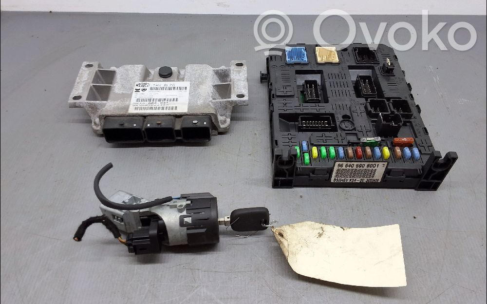 Peugeot 407 Engine ECU kit and lock set 