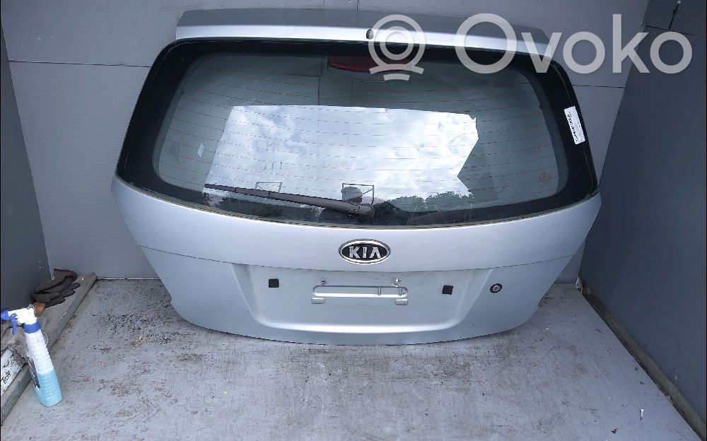 KIA Rio Puerta del maletero/compartimento de carga 