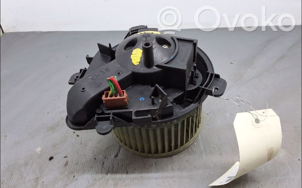 Peugeot Expert Mazā radiatora ventilators 