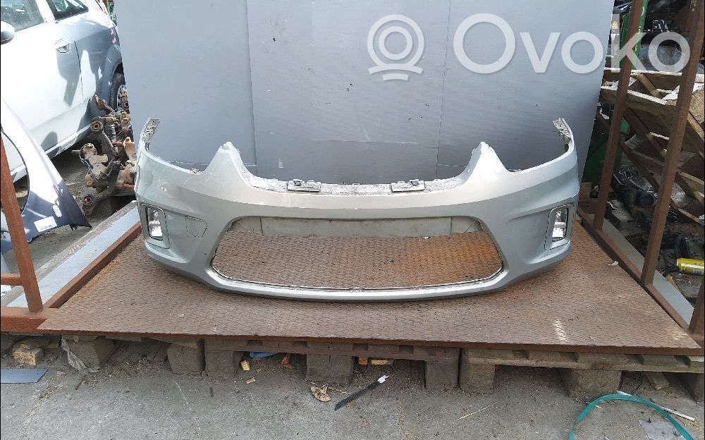 Ford C-MAX I Передний бампер 