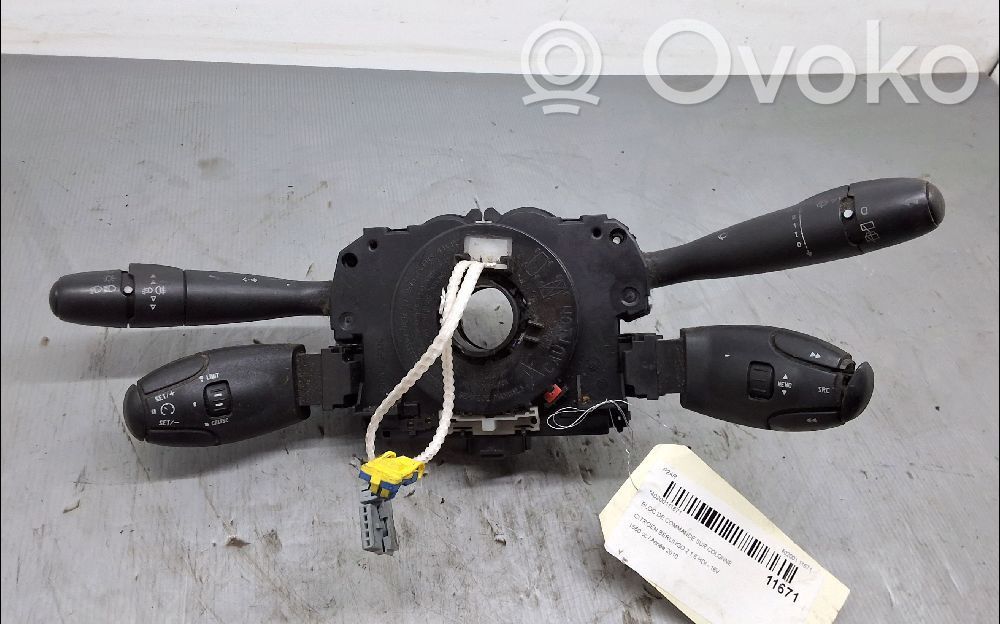 Citroen Berlingo Interruptor/palanca de limpiador de luz de giro 