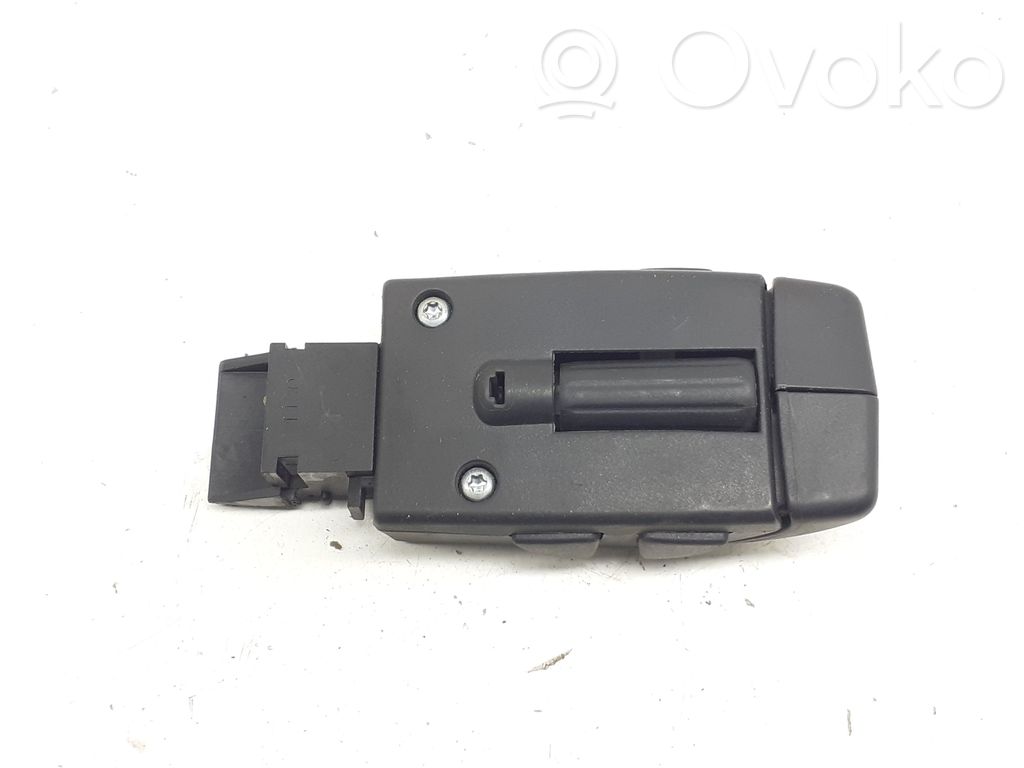 Opel Vivaro Mando de control del sonido 