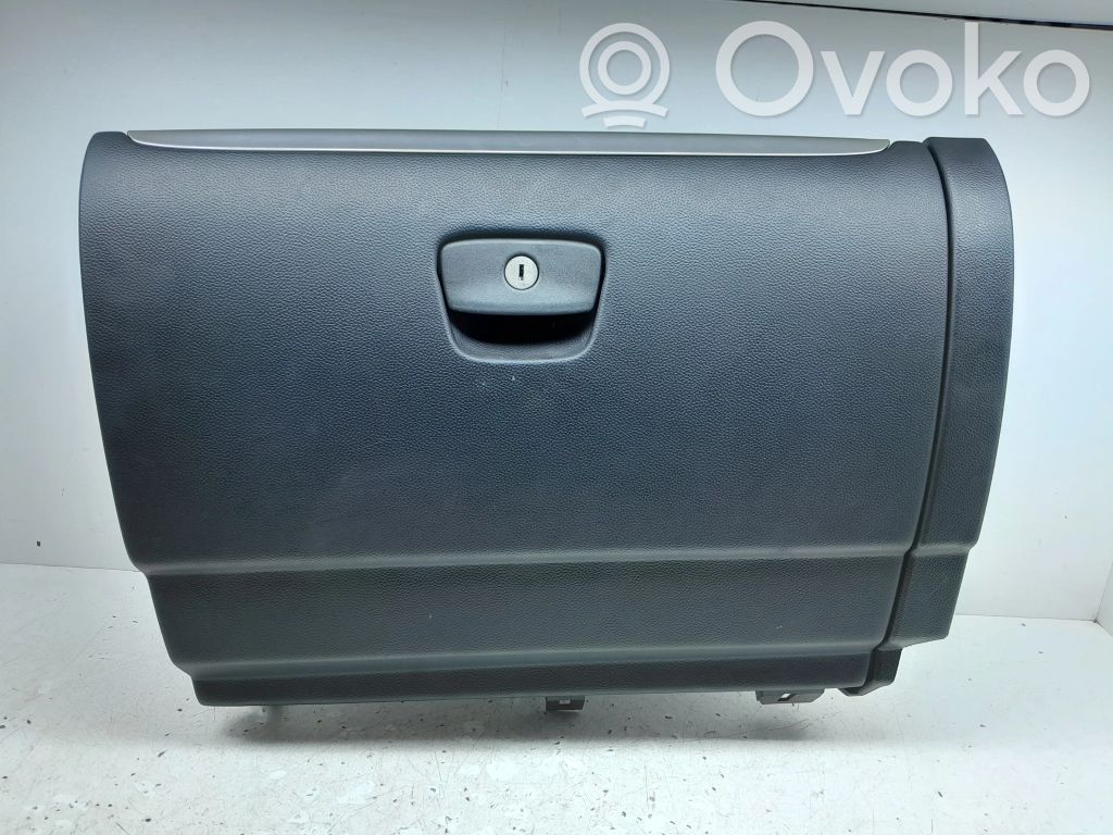 Infiniti QX70 S51 Handschuhfach 