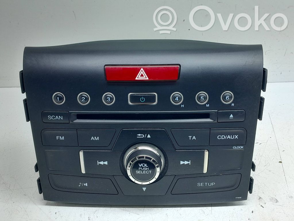 Honda CR-V Panel / Radioodtwarzacz CD/DVD/GPS 