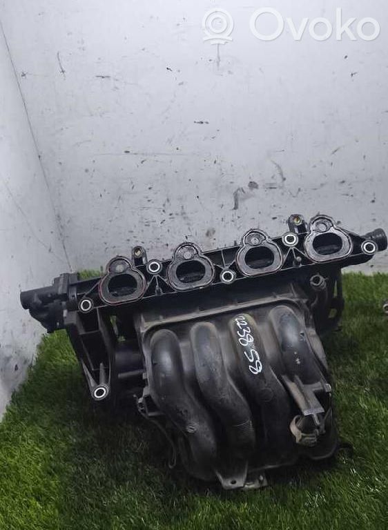 Mazda 2 Kolektorius įsiurbimo 