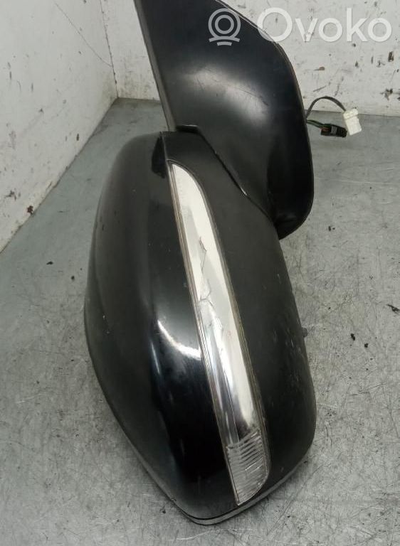 Citroen C3 Front door electric wing mirror 