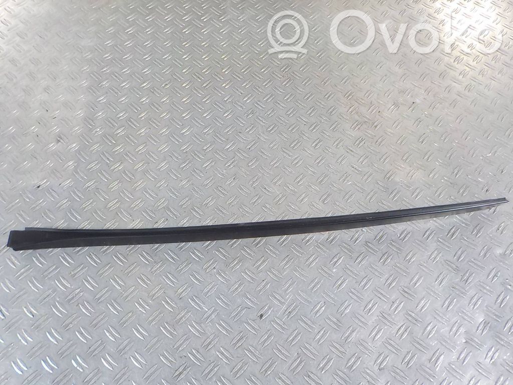 KIA Ceed Windshield trim 