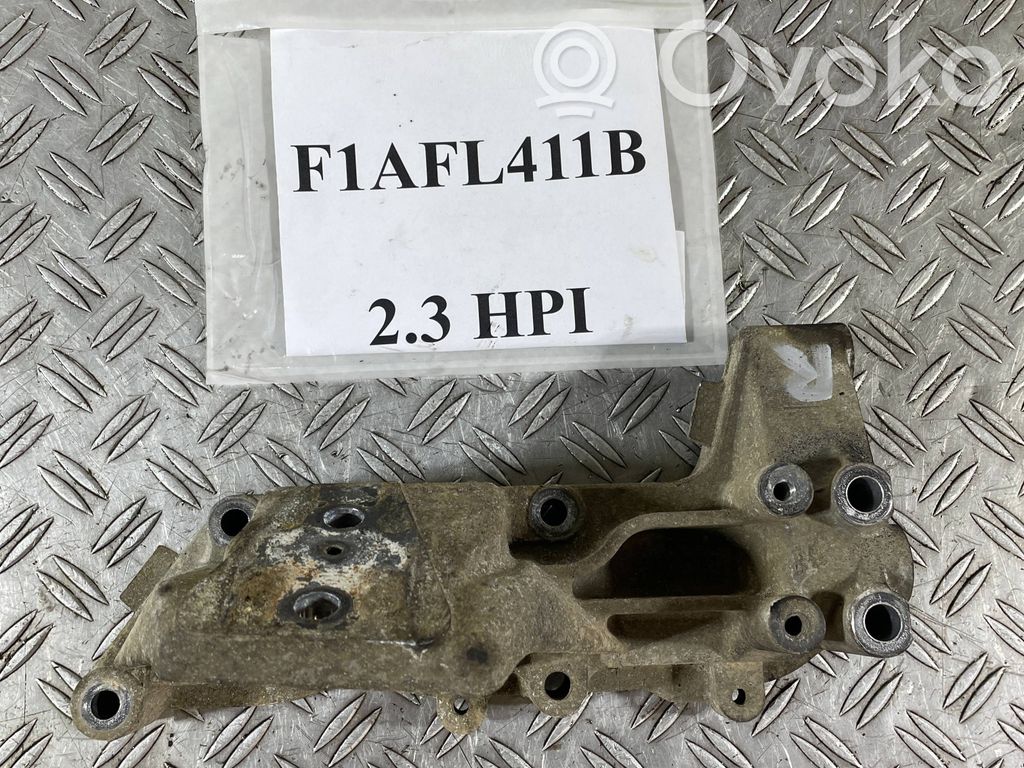 Iveco Daily 6th gen Engine mounting bracket 