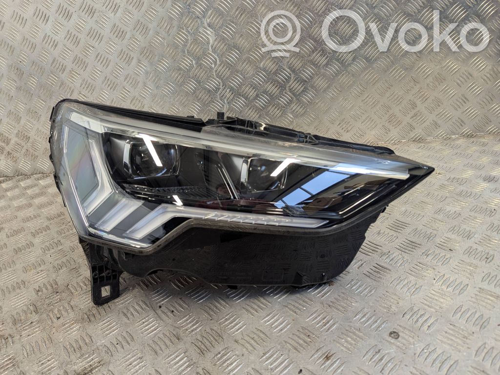 Audi Q3 F3 Scheinwerfer 
