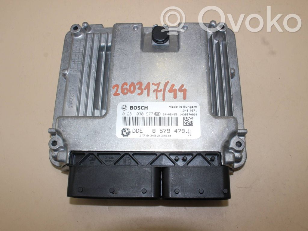 BMW 1 F20 F21 Engine control unit/module 