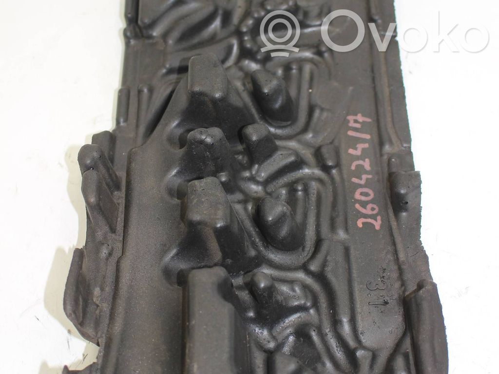 BMW X1 F48 F49 Altra parte del vano motore 
