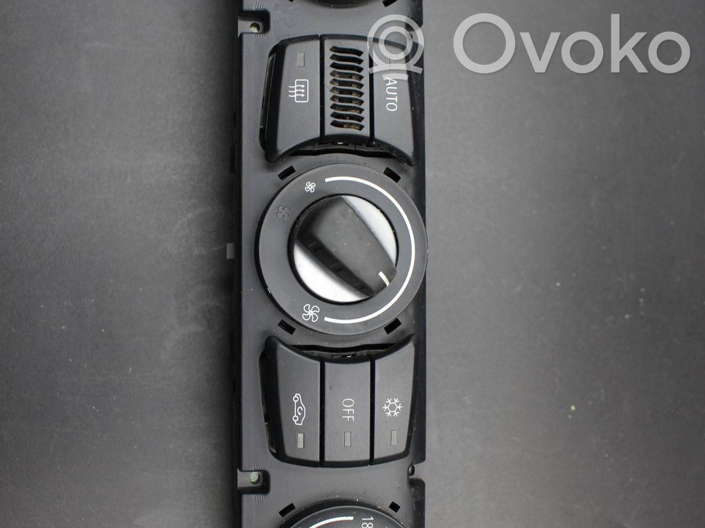 BMW 5 E60 E61 Climate control unit 