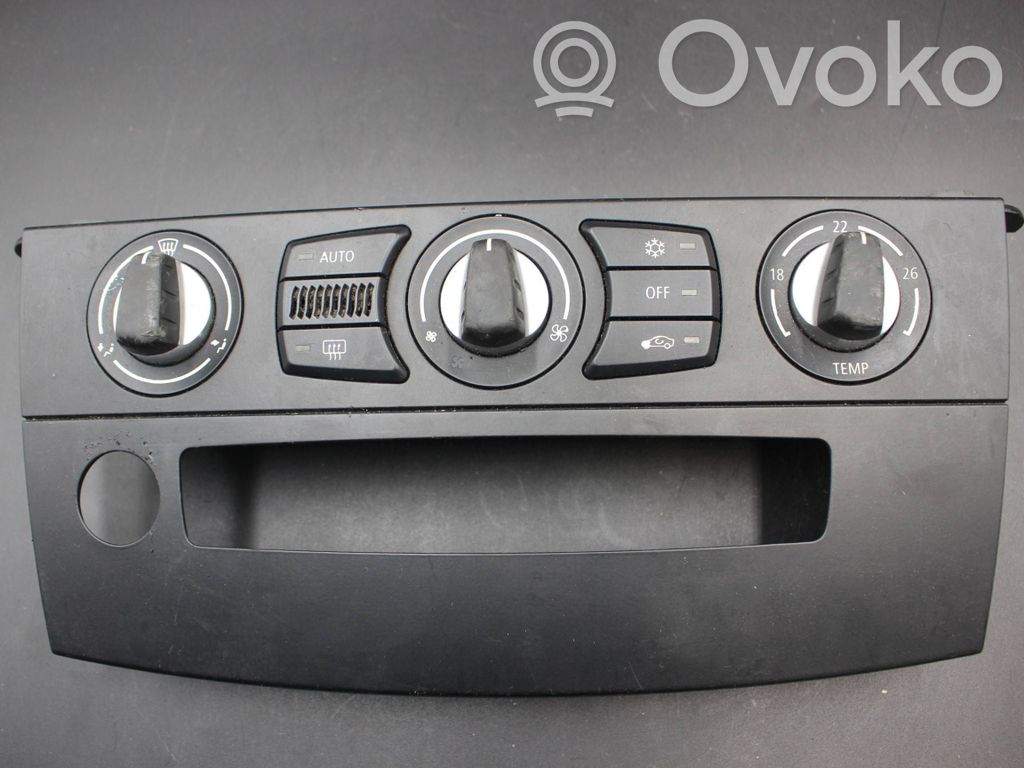 BMW 5 E60 E61 Climate control unit 