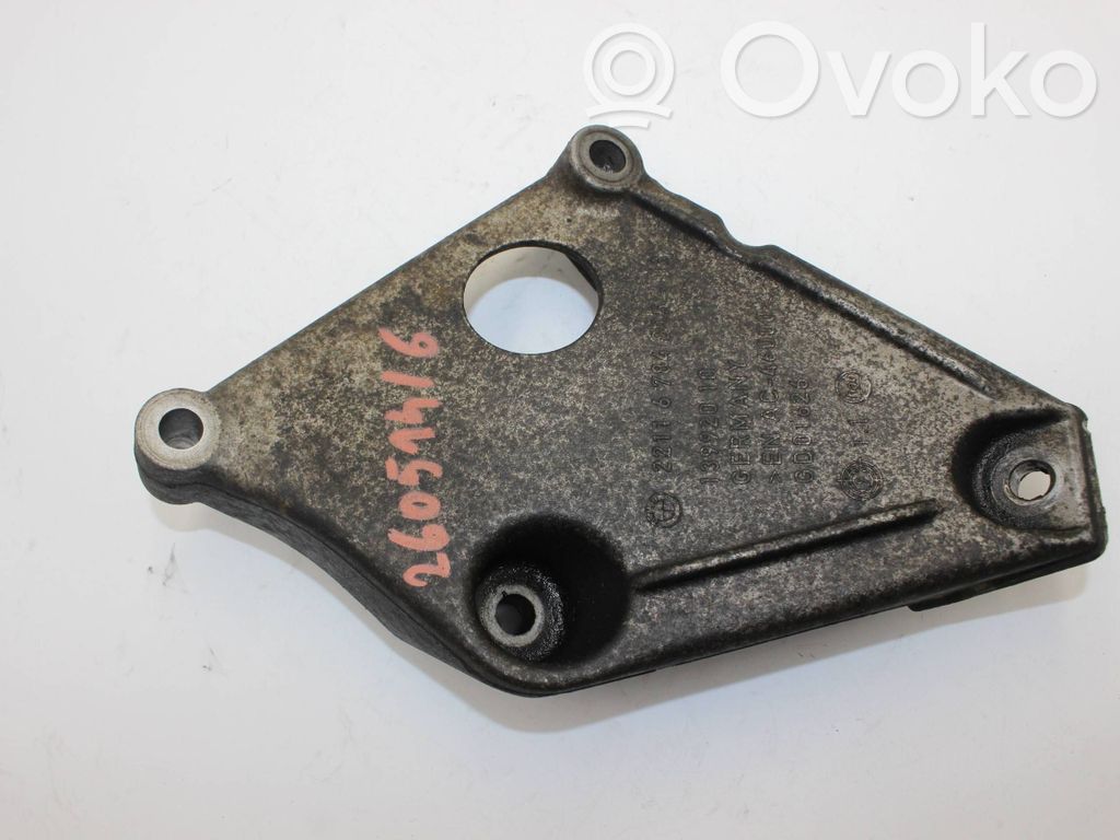 BMW 3 F30 F35 F31 Engine mounting bracket 