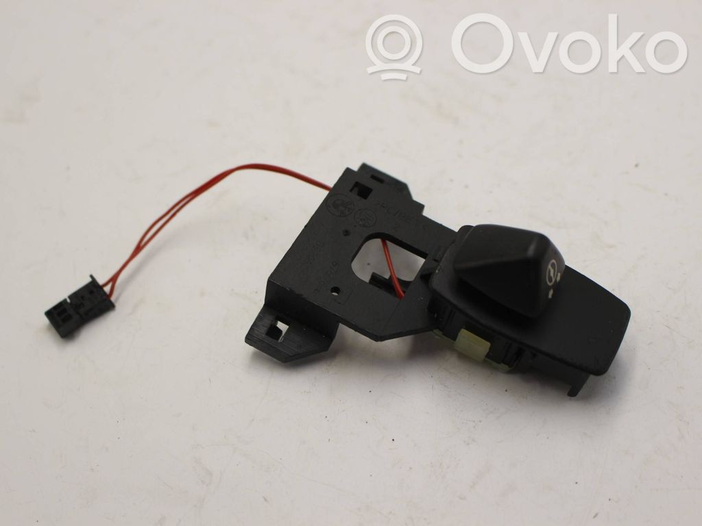 BMW 5 E60 E61 Steering wheel adjustment switch 