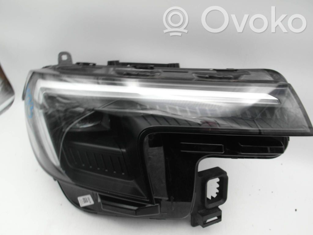 Ford Explorer VI Scheinwerfer 