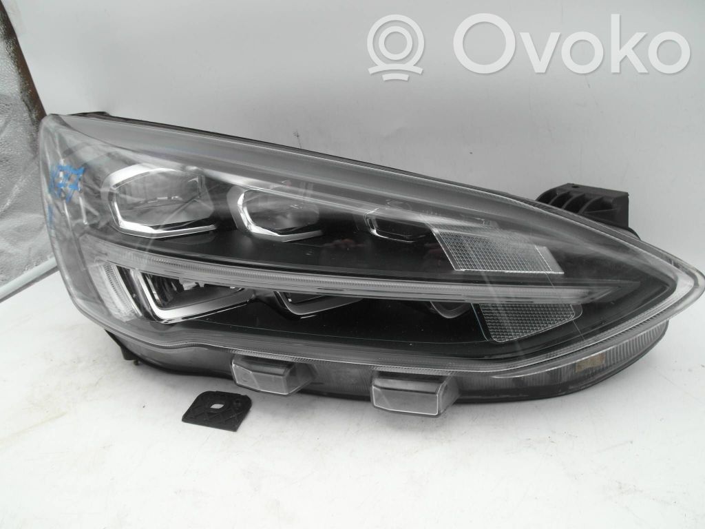 Headlight/headlamp   MX7B13E014EB