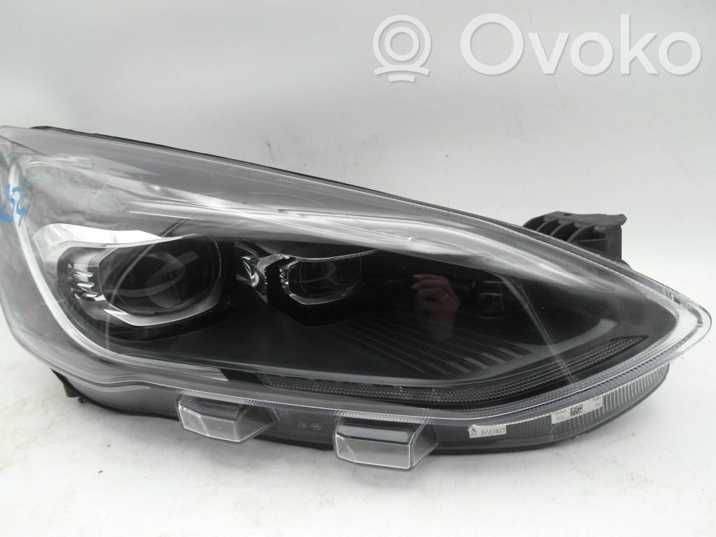 Ford Focus Headlight/headlamp 