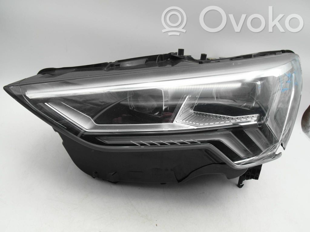 Audi Q3 F3 Scheinwerfer 