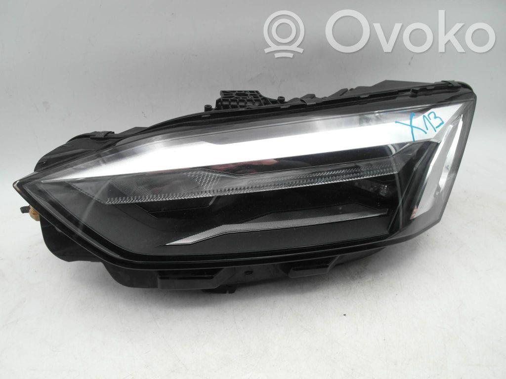 Audi A5 Headlight/headlamp 