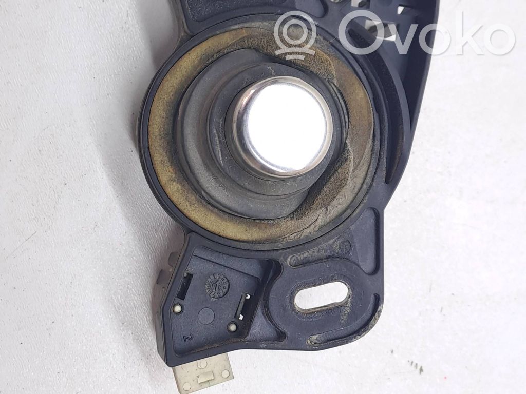 Tailgate opening switch   13178155
