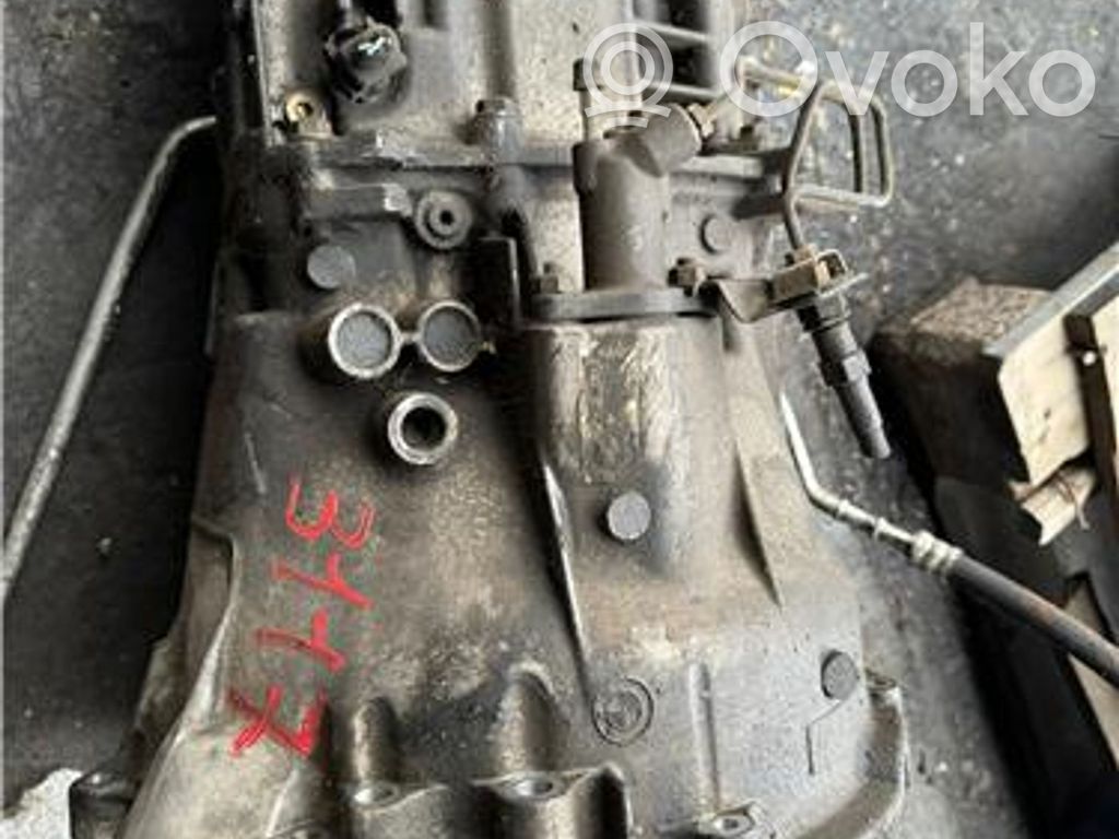 BMW 3 E46 Mechaninė 5 pavarų dėžė 