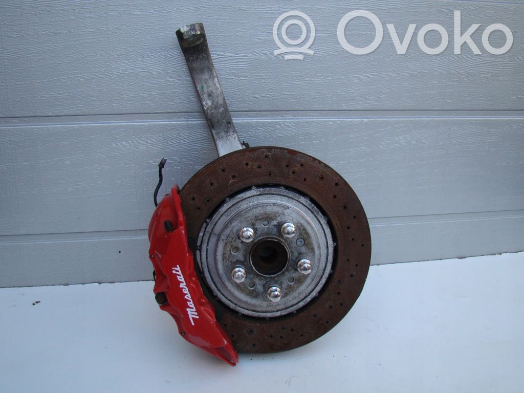 Front wheel hub spindle knuckle