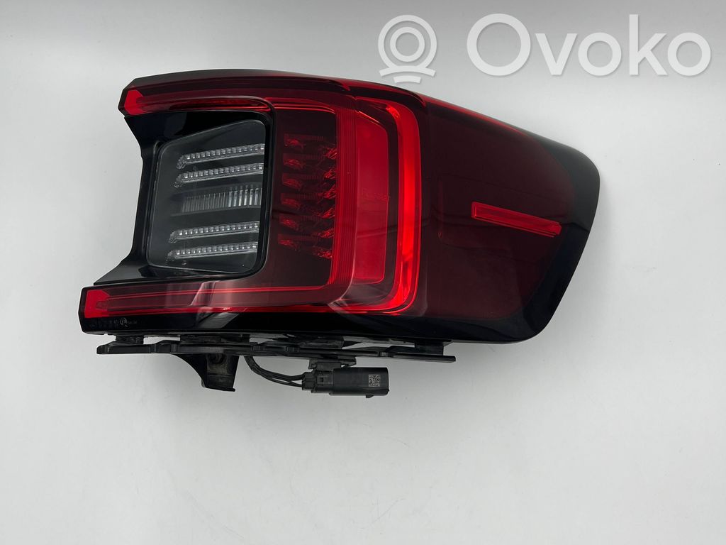 Rear/tail lights