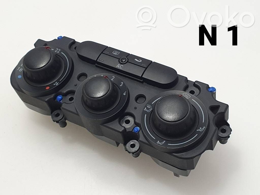 Seat Leon (1P) Climate control unit 