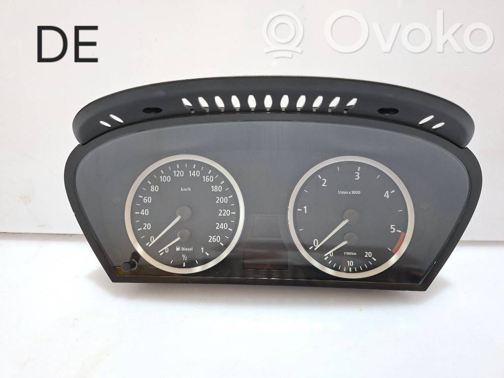 BMW 5 E60 E61 Nopeusmittari (mittaristo) 