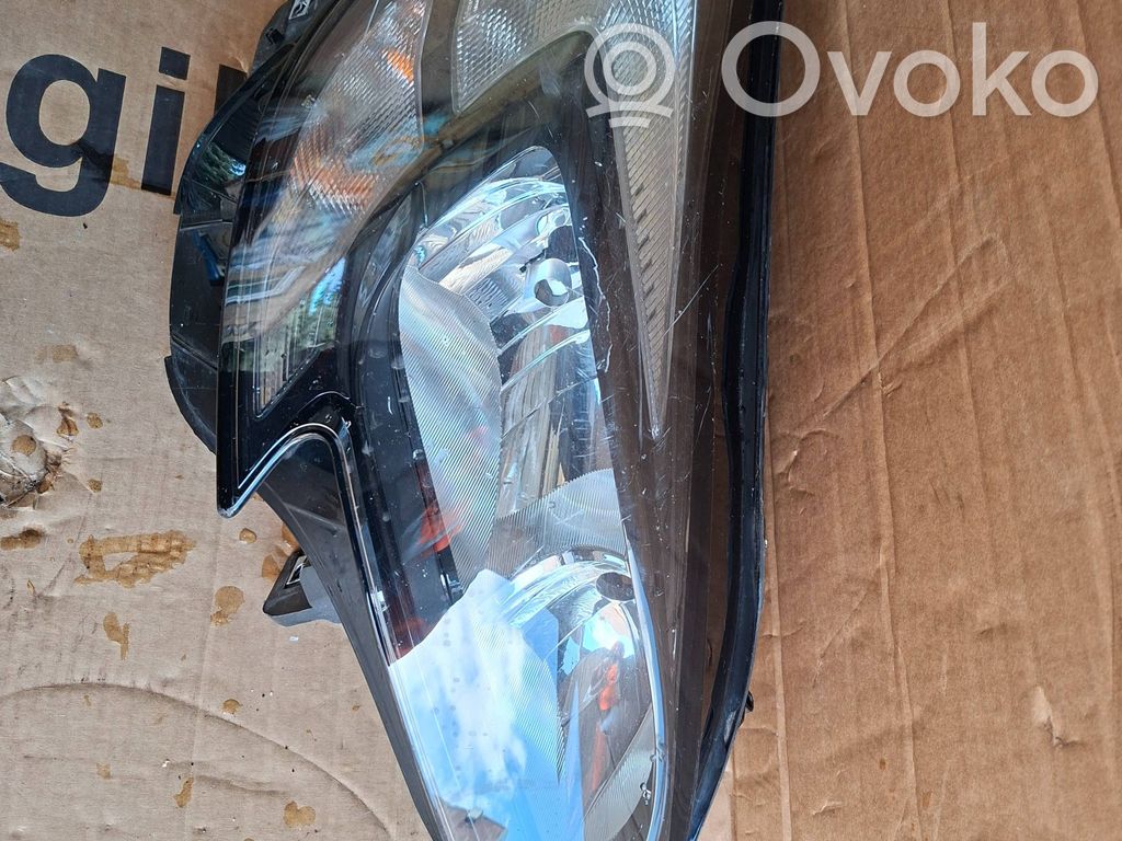 Opel Corsa E Phare frontale 