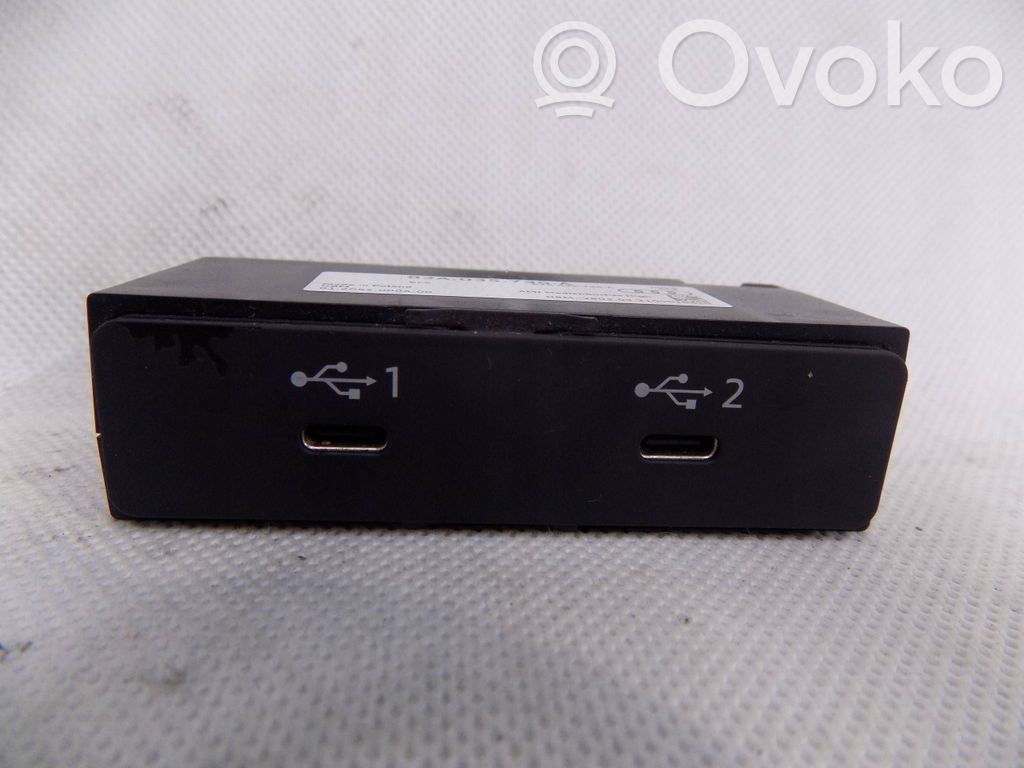 Audi A3 8Y USB-Anschluss 