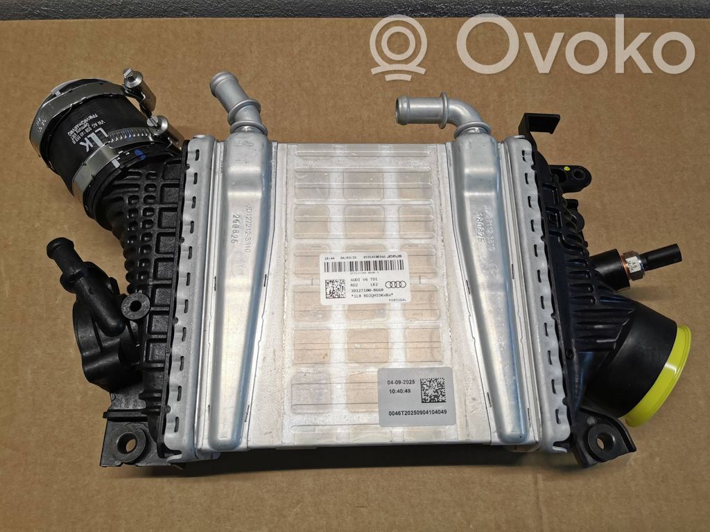 Audi Q7 4M Interkūlerio radiatorius 