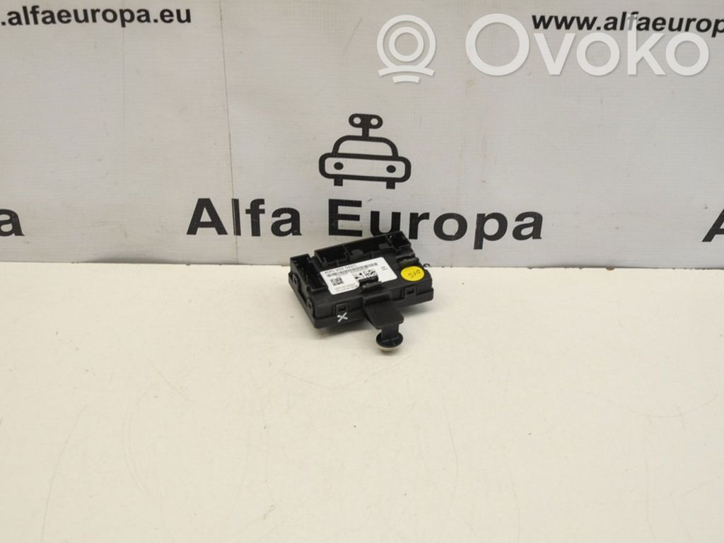 Audi Q7 4M Door control unit/module 