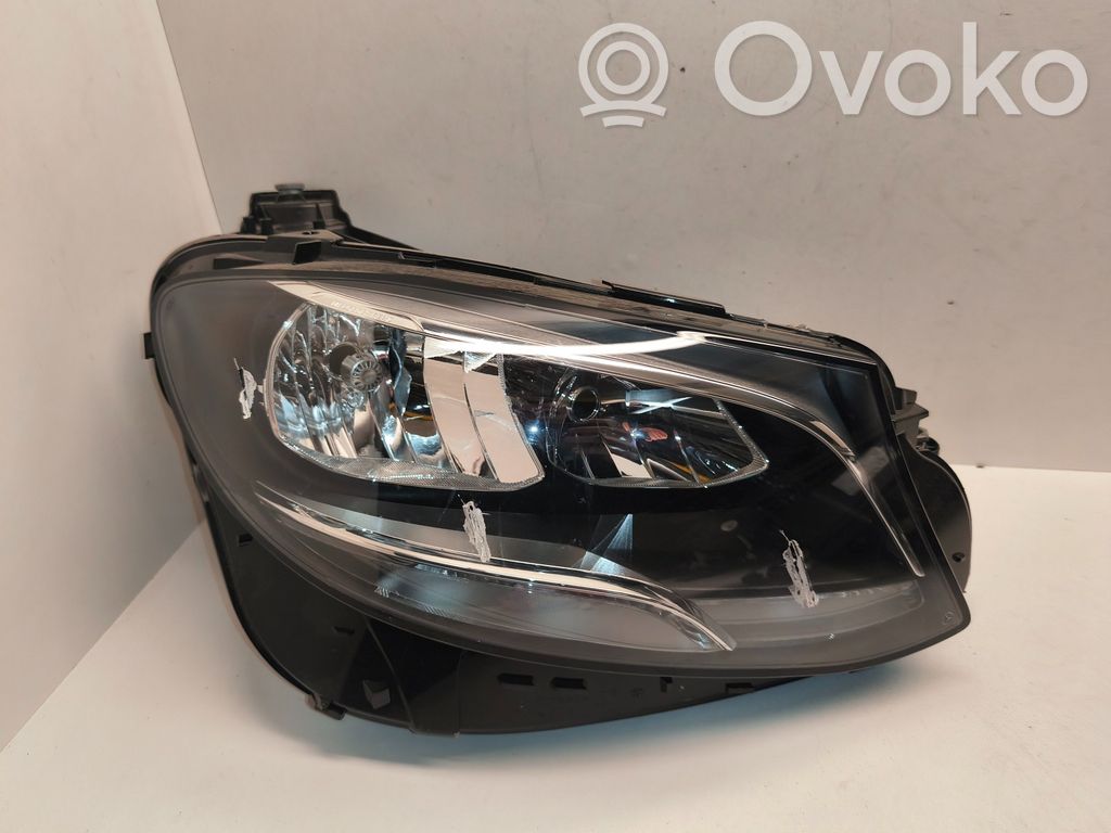 Mercedes-Benz E W213 Phare frontale 